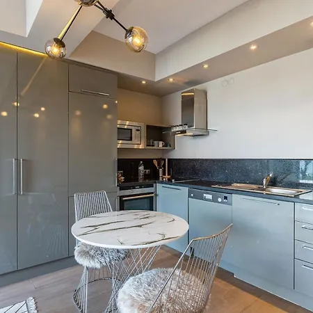 Fascinating And Central Apartment With Breathtaking Bosphorus View In Sisli Apartment *