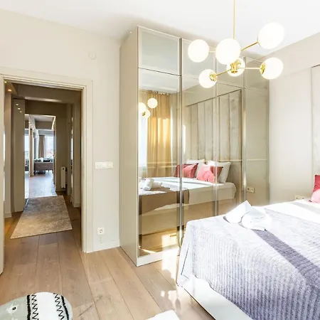 Apartment Fascinating And Central Apartment With Breathtaking Bosphorus View In Sisli Istanbul