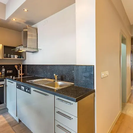 Apartment Fascinating And Central Apartment With Breathtaking Bosphorus View In Sisli